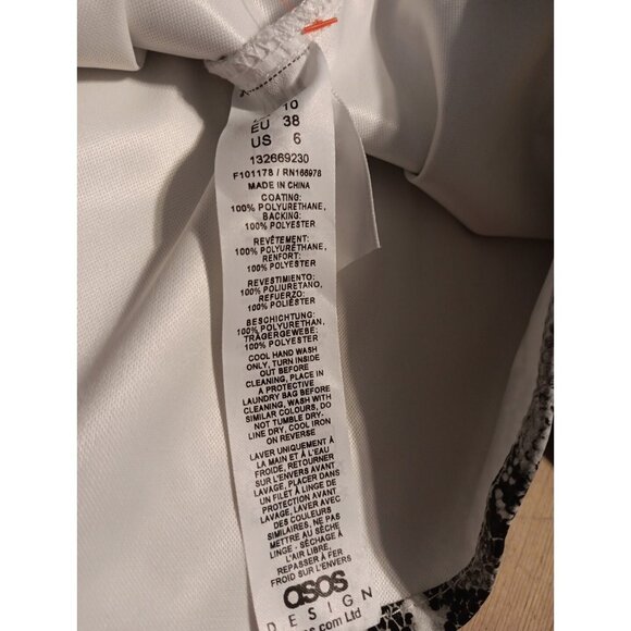 Asos Design Womens 6 Shirt Snakeskin Rubbery Button Up Gray Artsy Relaxed Fit - Picture 5 of 6